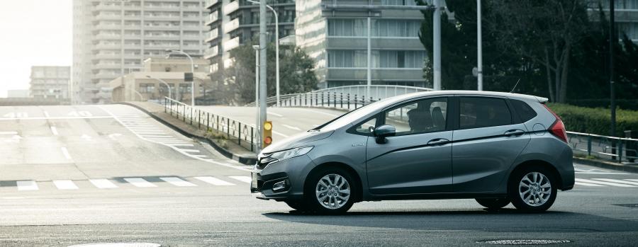  Honda Fit Hybrid 2017 года  (JP) (фото 4 из 5)